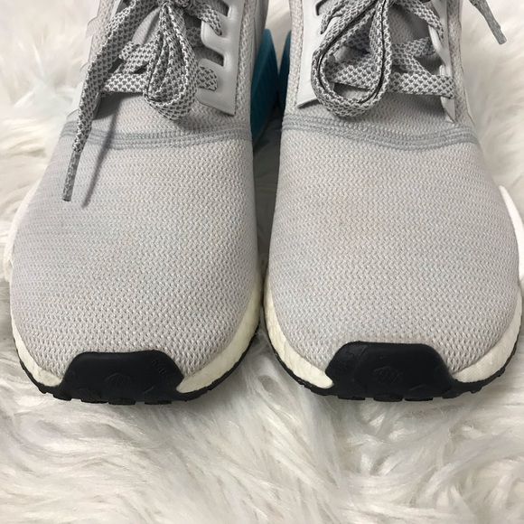 Adidas NMD XR1 Cyan size 9 with Box - Picture 2 of 7